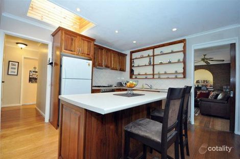 Property photo of 8 Midway Close Gladstone Park VIC 3043