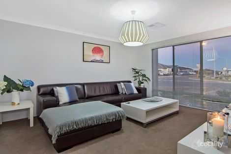 Property photo of 15 Nullagine Road Banksia Grove WA 6031