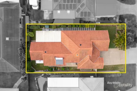 Property photo of 36 Jonquil Circuit Flinders View QLD 4305