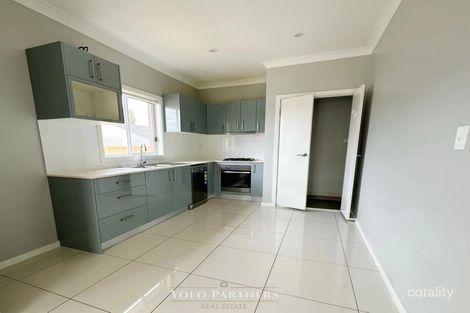 86a Amphitheatre Cct, Baulkham Hills, NSW 2153