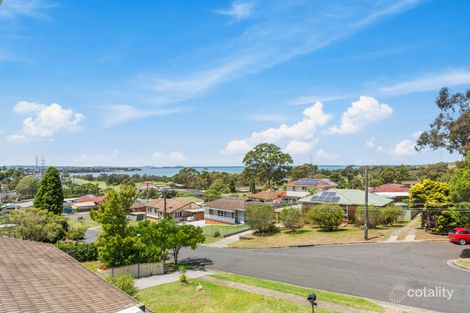 10 Wybalena Ave, Koonawarra, NSW 2530