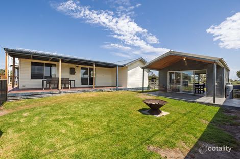 Property photo of 19 Shoreline Drive Seaspray VIC 3851