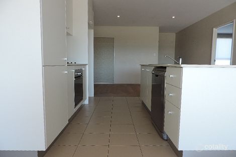 Property photo of 8D/17 Uriarra Road Queanbeyan NSW 2620