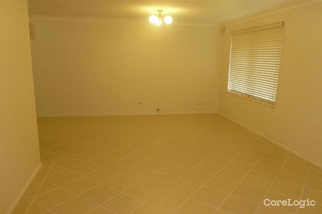 Property photo of 2 Jillian Place Macquarie Fields NSW 2564