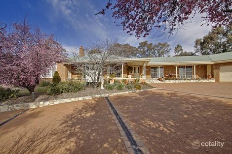 Property photo of 21 Taylor Place Greenleigh NSW 2620