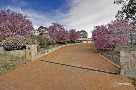 Property photo of 21 Taylor Place Greenleigh NSW 2620