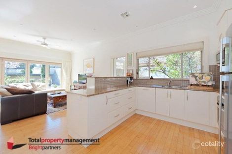 Property photo of 2 Jansz Crescent Griffith ACT 2603