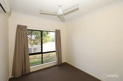 Property photo of 127 Fitzmaurice Drive Bentley Park QLD 4869