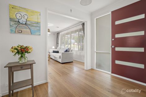 Property photo of 13 Inglenook Crescent Frankston VIC 3199