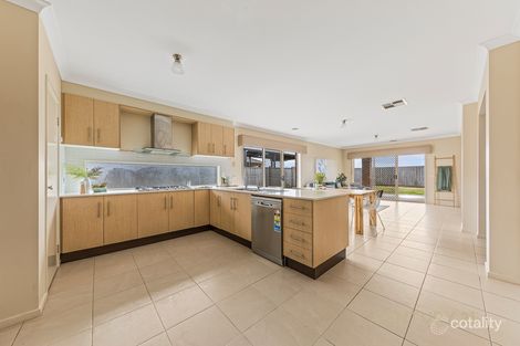 Property photo of 9 Licodia Drive Pakenham VIC 3810