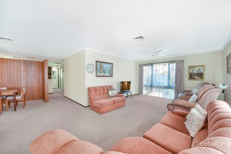Property photo of 42 Throsby Way Ambarvale NSW 2560