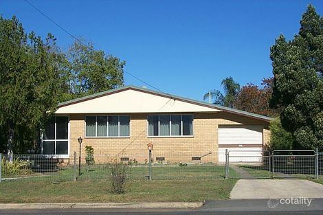 8 Bromelton St, Beaudesert, QLD 4285