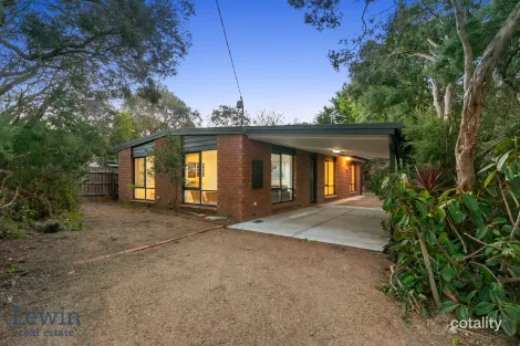 Property photo of 4 Marmion Street Rye VIC 3941