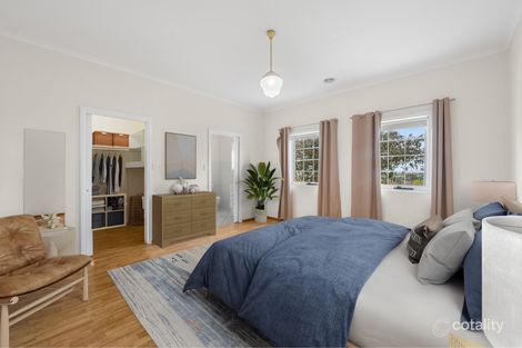 Property photo of 36 Currawong Crescent Mount Gambier SA 5290