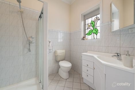 Property photo of 36 Currawong Crescent Mount Gambier SA 5290