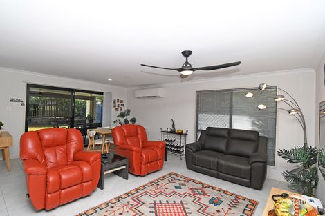 Property photo of 9 Morgan Circuit Urraween QLD 4655