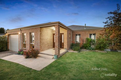 2 Jomar Ct, Ballarat North, VIC 3350
