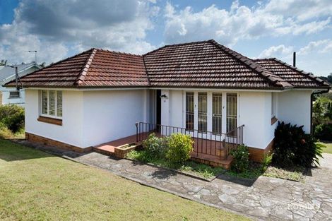 61 Mawson St, Stafford Heights, QLD 4053