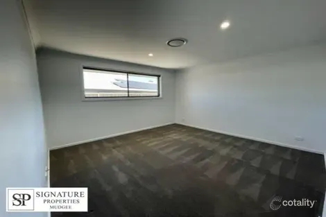 Property photo of 4 Alexander Dawson Court Mudgee NSW 2850