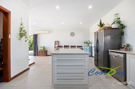 103 Narrung Rd, Meningie, SA 5264