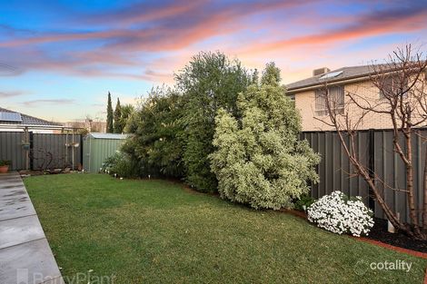 Property photo of 7 Maple Leaf Crescent Point Cook VIC 3030