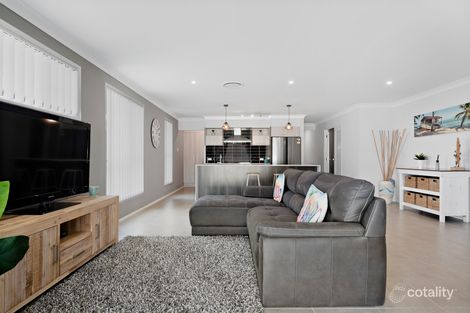 Property photo of 3 Kuttabul Road Wadalba NSW 2259