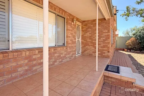 Property photo of 1 Linsley Street Cobar NSW 2835