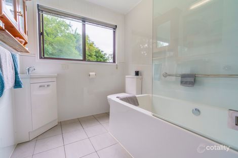 Property photo of 11 Stradbroke Avenue Tamborine Mountain QLD 4272