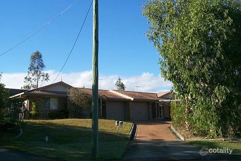 6 Cherbourg Ct, Petrie, QLD 4502