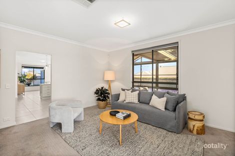 Property photo of 29 Diamond Circuit Rutherford NSW 2320