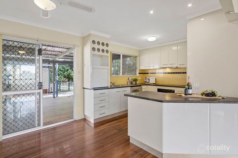 18 Trudy Cres, Cornubia, QLD 4130