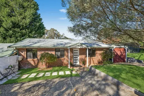 2/1-3 Flora St, Wentworth Falls, NSW 2782