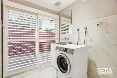 Property photo of 46 Lenton Crescent Oakhurst NSW 2761