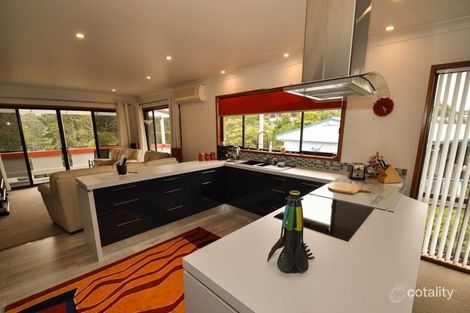 Property photo of 28 Goolara Avenue Dalmeny NSW 2546