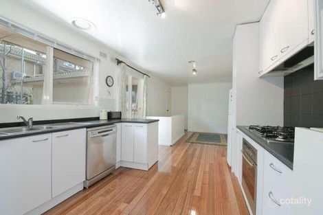 Property photo of 3 Locksley Chase Vermont VIC 3133