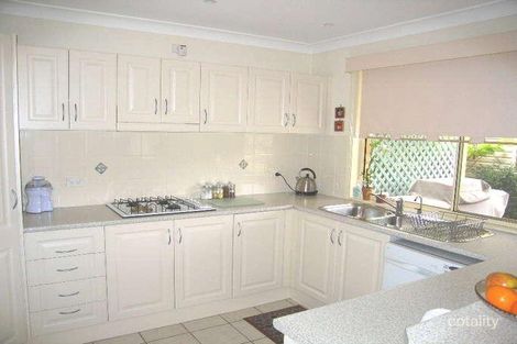 Property photo of 5 Andrews Circuit Horningsea Park NSW 2171