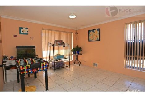 Property photo of 15 Rickmann Place Marangaroo WA 6064