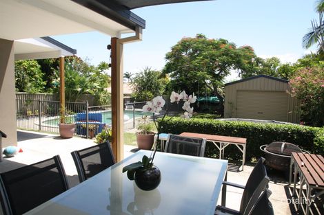 Property photo of 236 Oxley Drive Coombabah QLD 4216