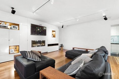 Property photo of 4 Johnstone Lane Seddon VIC 3011