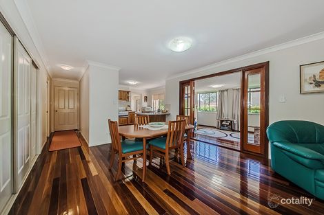 Property photo of 26 Windsor Place Carindale QLD 4152