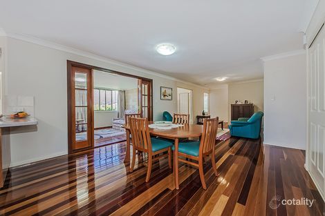 Property photo of 26 Windsor Place Carindale QLD 4152
