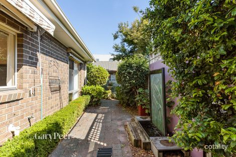 Property photo of 2/9 Centre Road Carnegie VIC 3163