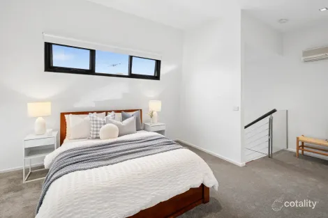 Property photo of 136 Autumn Street Geelong West VIC 3218