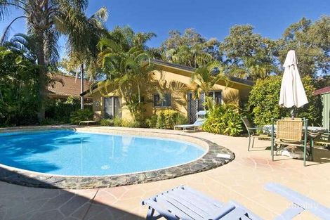 Property photo of 42 Whitsunday Drive Currumbin Waters QLD 4223