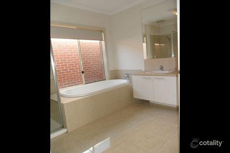 Property photo of 43 Cafardi Boulevard Keysborough VIC 3173