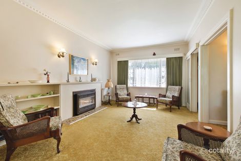 Property photo of 163 Ashburn Grove Ashburton VIC 3147