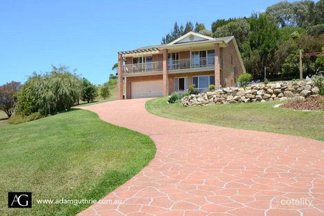 Property photo of 77 Northview Close Coolangatta NSW 2535