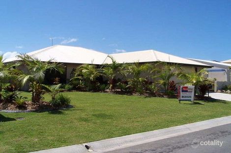 7 Barrine Cres, Caloundra West, QLD 4551