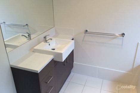 Property photo of 9 Medinah Point Medowie NSW 2318