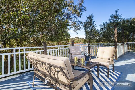 Property photo of 14 Pasadena Crescent Macquarie Hills NSW 2285